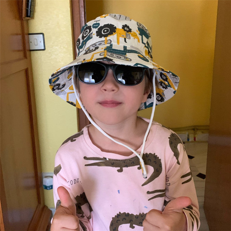 Chapeau-enfant-mentonnière