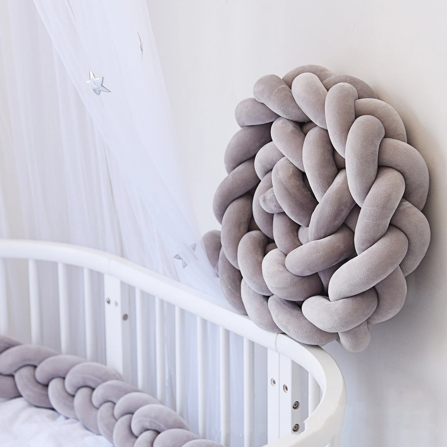 tresse de lit grise